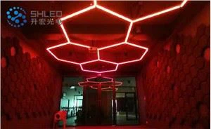 LED linijinė lemputė, atspari vandeniui, skirta statybai